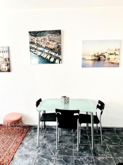 Le Cabanon Du Vallon Des Auffes Lägenhet Marseille Exteriör bild