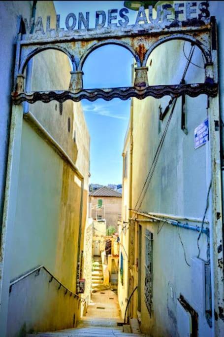 Le Cabanon Du Vallon Des Auffes Lägenhet Marseille Exteriör bild